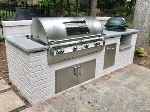 Outdoor Brick Grilling Station with Thermal Bluestone Countertop in Buckhead, Ga (1)